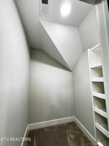 $599,900 | 264 Elohi Way, Loudon, TN 37774