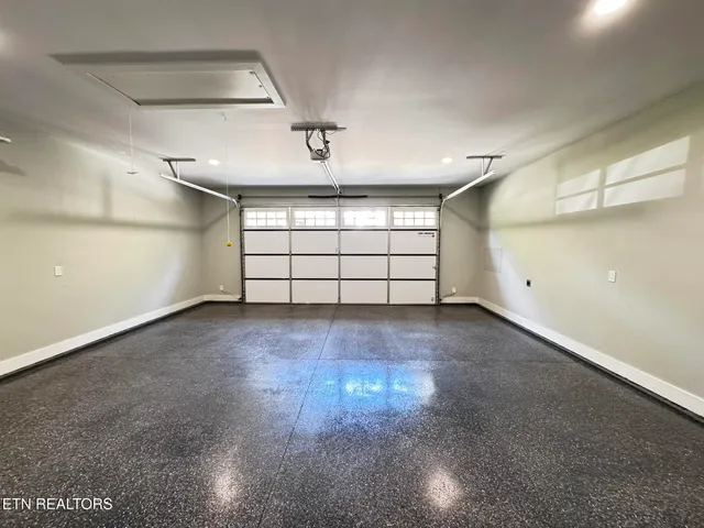 $599,900 | 264 Elohi Way, Loudon, TN 37774