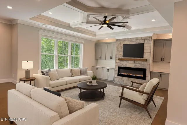 $599,900 | 264 Elohi Way, Loudon, TN 37774