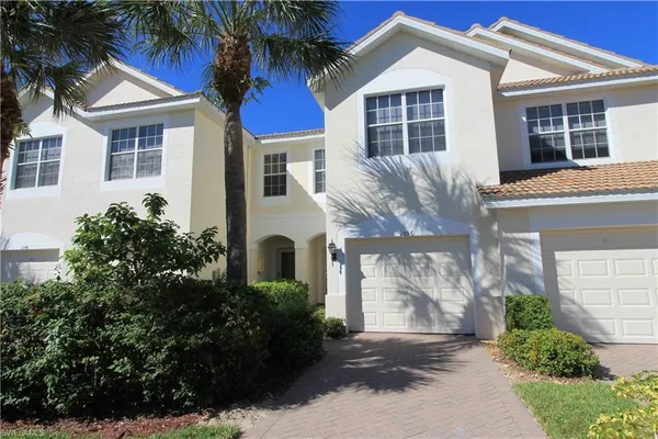 $2,495 | 1056 Hampton Circle, Naples, FL 34105