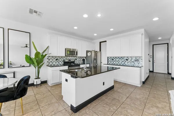 $2,200 | 1346 Nicholas Manor, San Antonio, TX 78258