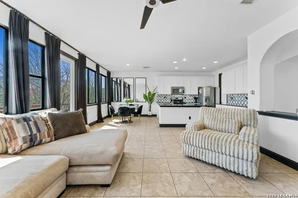 $2,200 | 1346 Nicholas Manor, San Antonio, TX 78258