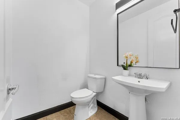 $2,200 | 1346 Nicholas Manor, San Antonio, TX 78258