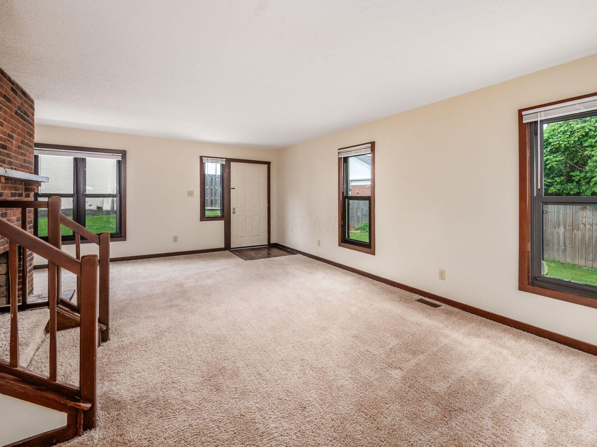 424 Edinburgh Road Dublin, OH 43017 - Photo 5 of 25