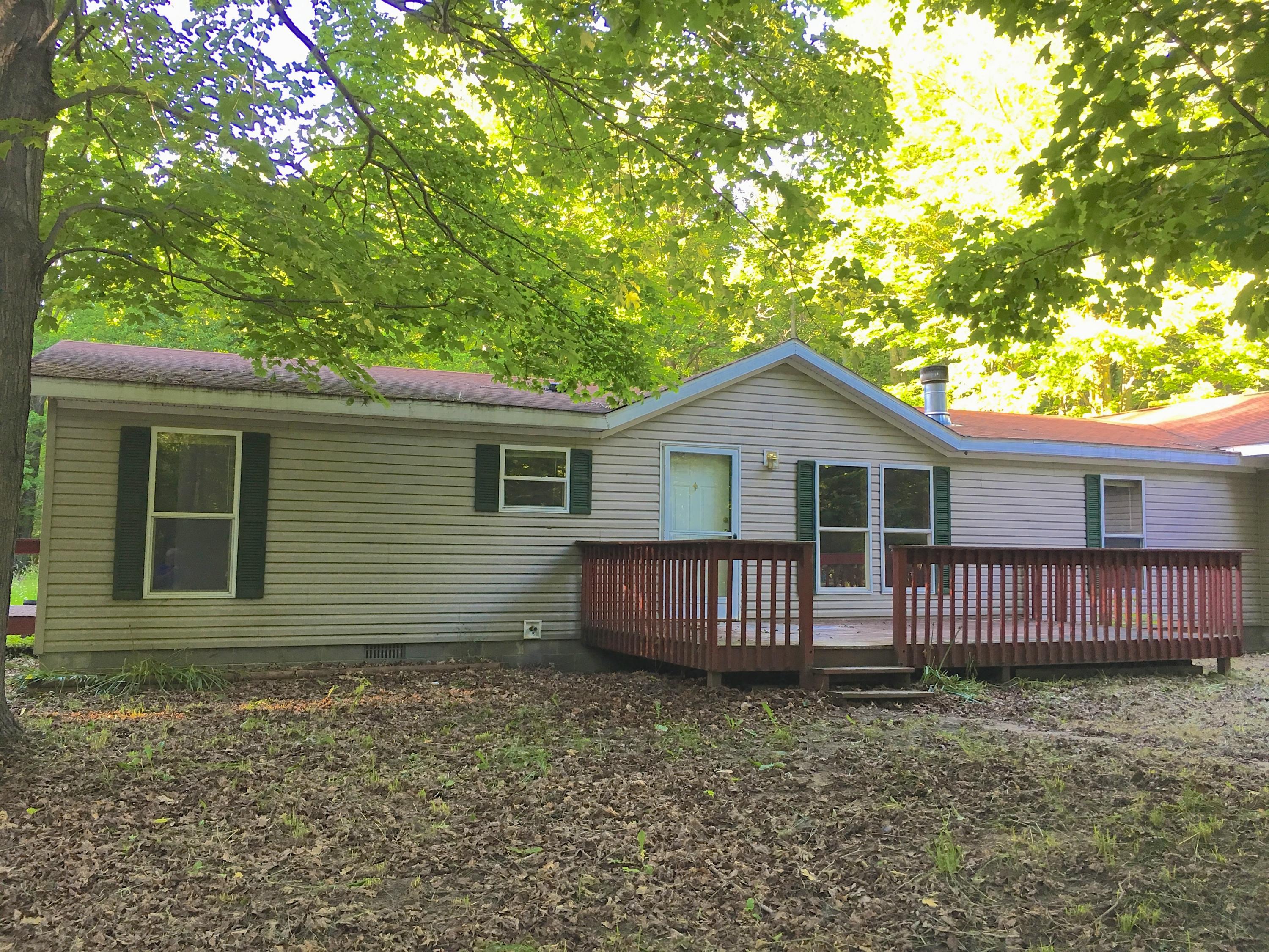 4791 Long Lake Road Cheboygan, MI 49721 - Photo 5 of 27 Gallery Image 5