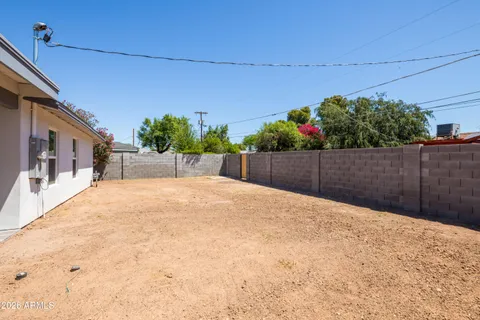$750,000 | 5745 North 13th Place, Phoenix, AZ 85014