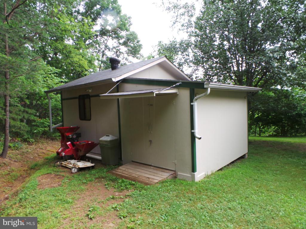 2048 Tabor Road Berkeley Springs, WV 25411 - Photo 26 of 30 Exterior (Rear)