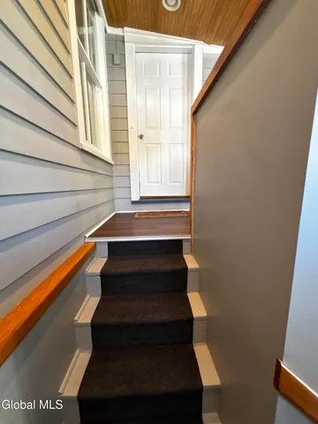 $550,000 | 226 North Greenbush Road, North Greenbush, NY 12180