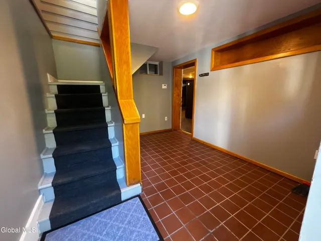 $550,000 | 226 North Greenbush Road, North Greenbush, NY 12180