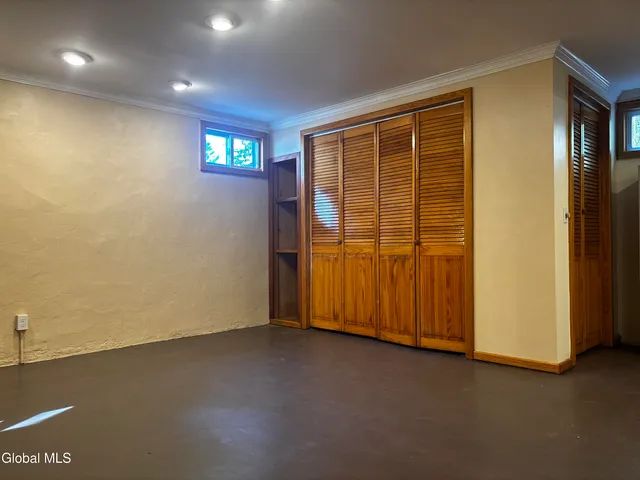 $550,000 | 226 North Greenbush Road, North Greenbush, NY 12180