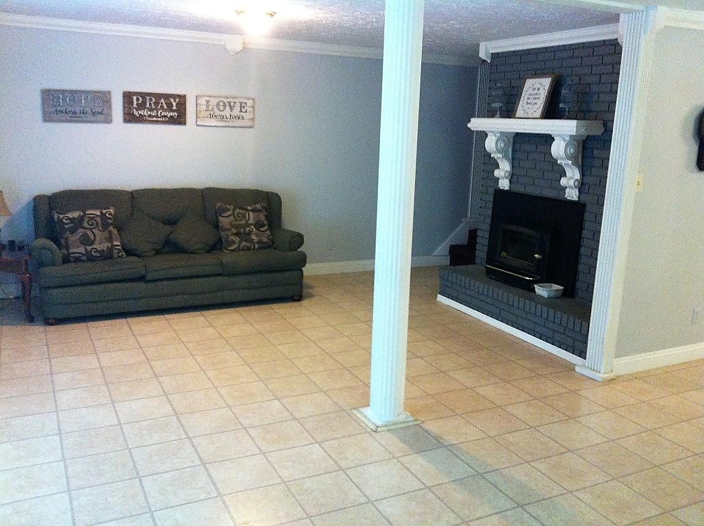 350 McDeerman Road Jacksboro, TN 37757 - Photo 6 of 19 IMG_3108