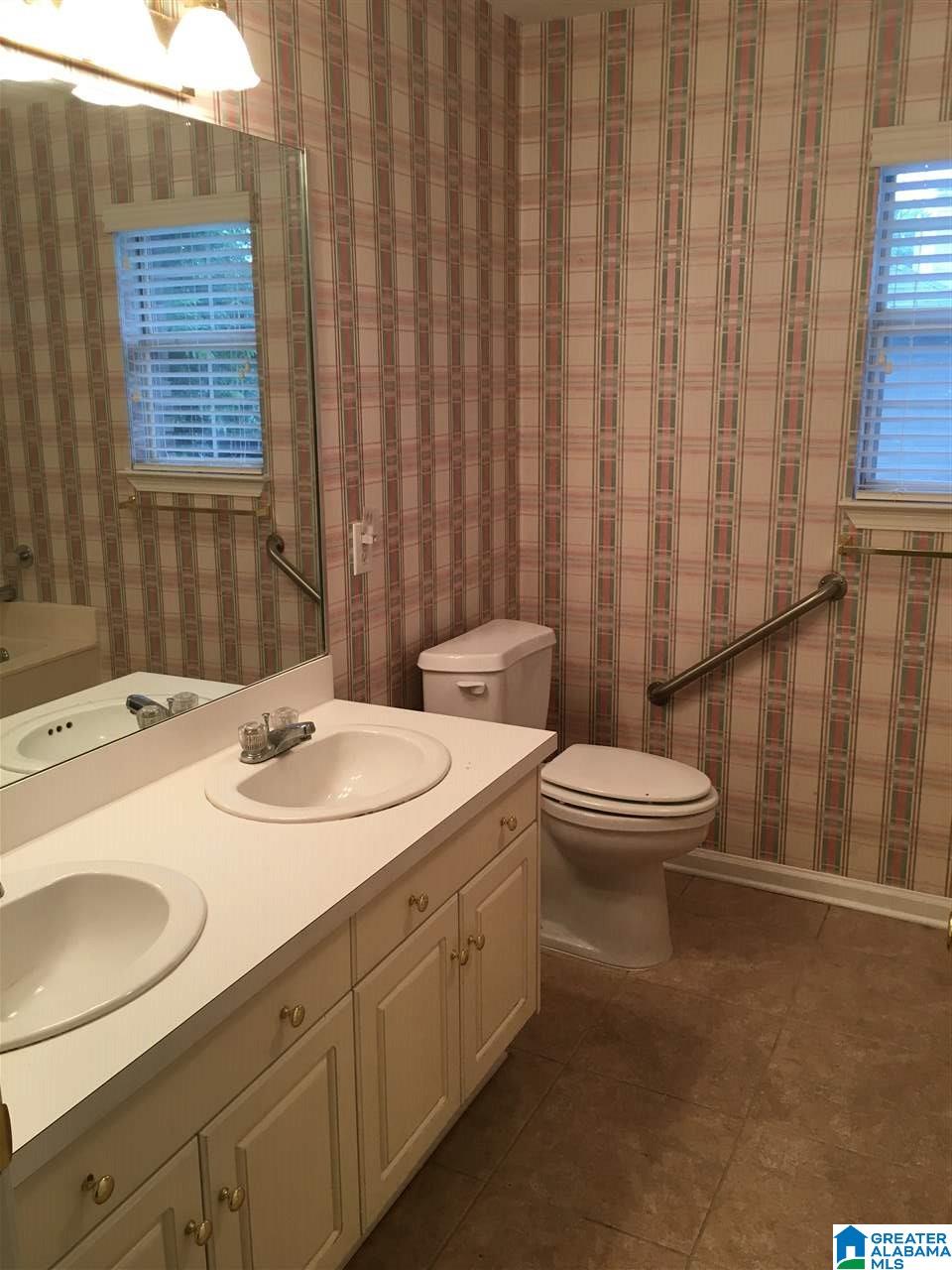 1821 Brandon Way Bessemer, AL 35022 - Photo 7 of 11