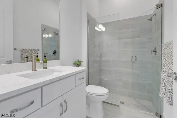 $4,300 | 1856 Terreno Boulevard, Naples, FL 34120