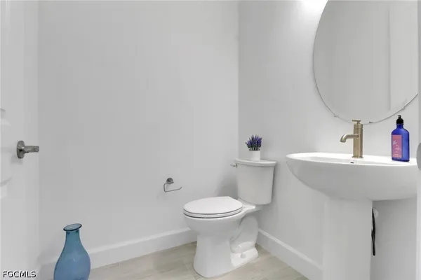 $4,300 | 1856 Terreno Boulevard, Naples, FL 34120