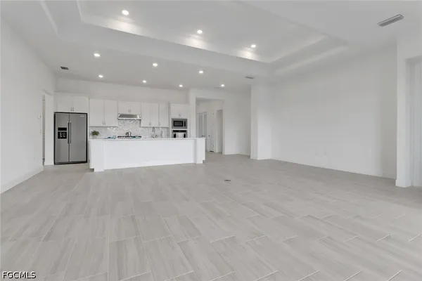 $4,300 | 1856 Terreno Boulevard, Naples, FL 34120