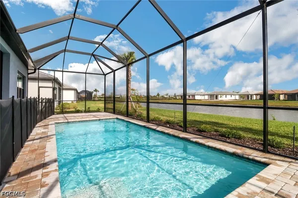 $4,300 | 1856 Terreno Boulevard, Naples, FL 34120