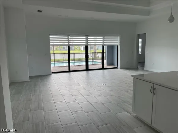 $4,300 | 1856 Terreno Boulevard, Naples, FL 34120