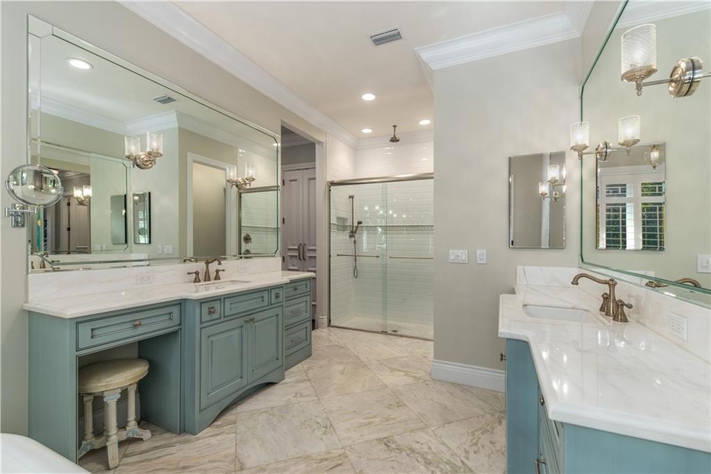 920 Southeast Riverside Drive Stuart, FL 34994 - Photo 26 of 38 Gallery Image 26