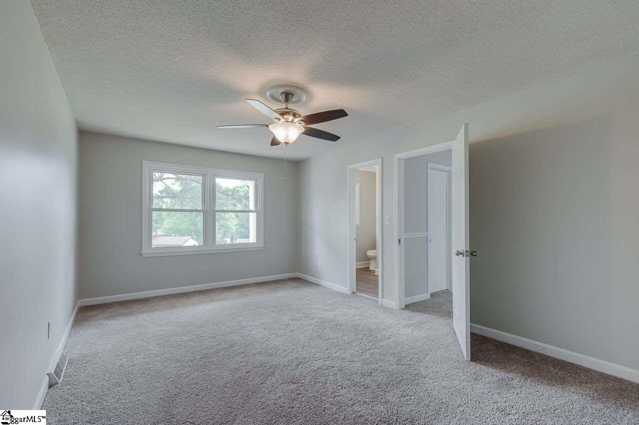 402 Capewood Road Simpsonville, SC 29680 - Photo 15 of 32 Gallery Image 15
