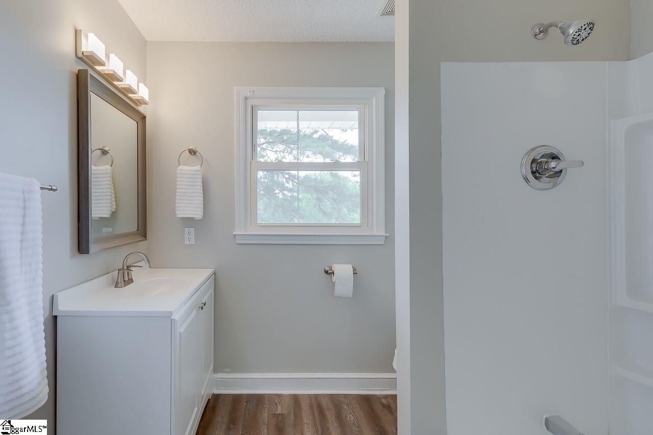 402 Capewood Road Simpsonville, SC 29680 - Photo 17 of 32 Gallery Image 17