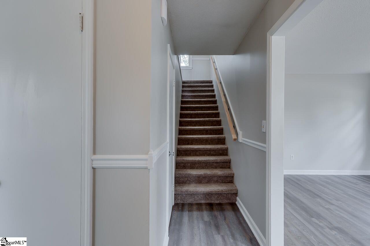 402 Capewood Road Simpsonville, SC 29680 - Photo 10 of 32 Gallery Image 10