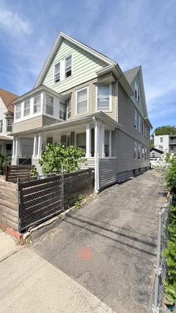 $699,900 | 464-466 Hollister Avenue, Bridgeport, CT 06607
