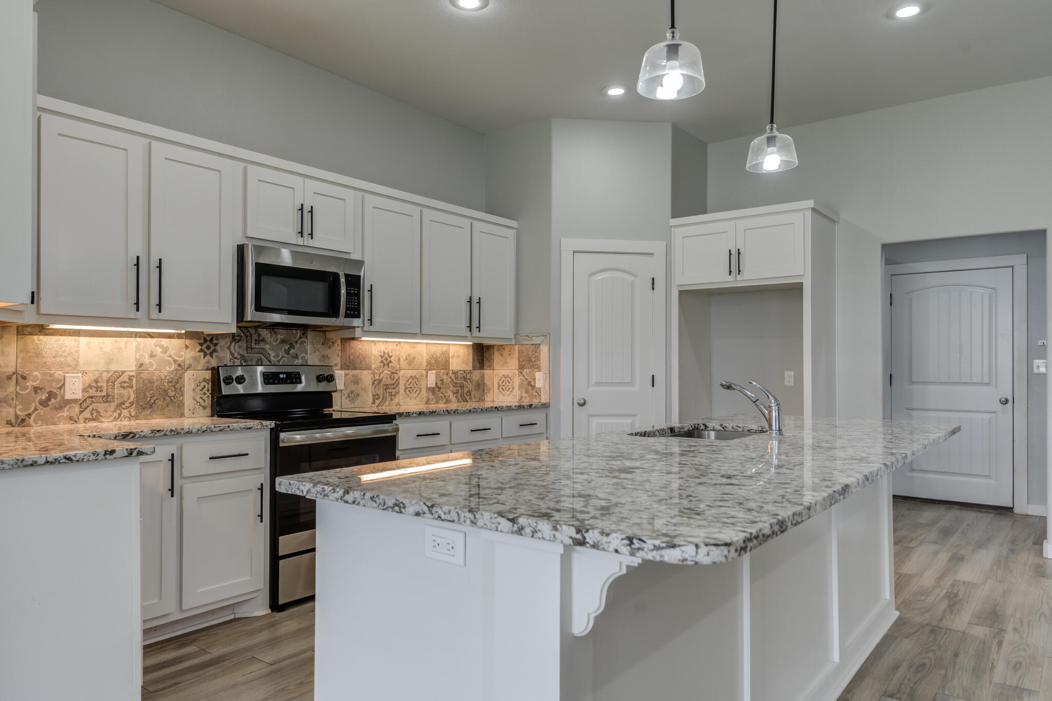 1117 16th Street Shallowater, TX 79363 - Photo 19 of 54 DSC09346_7_8