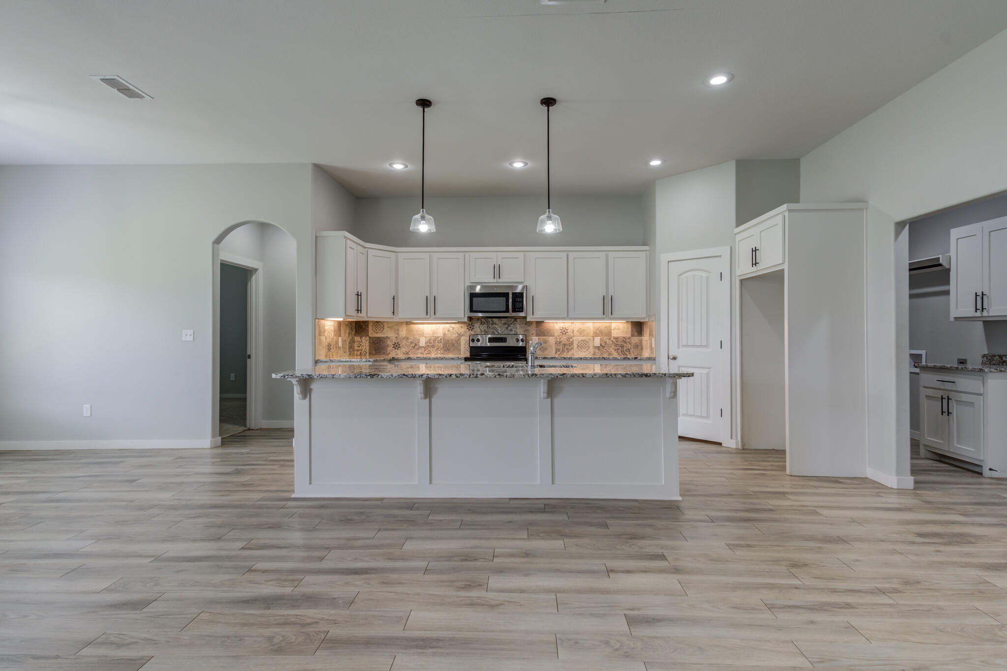 1117 16th Street Shallowater, TX 79363 - Photo 8 of 54 DSC09316_7_8
