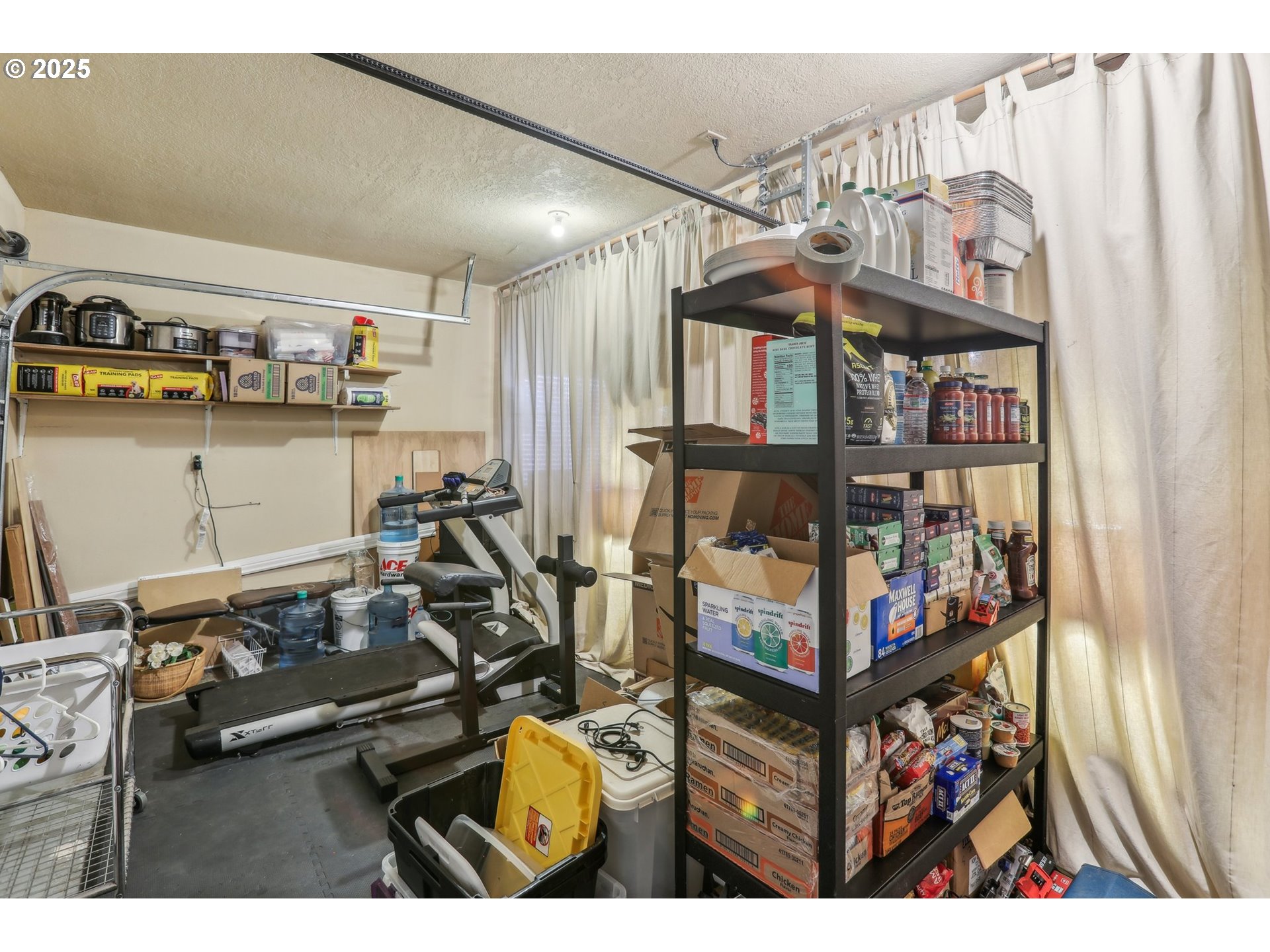 385 Fir Street Mount Angel, OR 97362 - Photo 11 of 41 Gallery Image 11