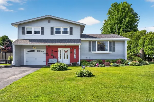 $279,900 | 62 Patrick Circle, Fulton, NY 13069