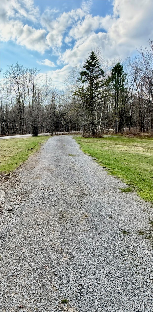 428 Old State Road Redfield, NY 13437 - Photo 7 of 38