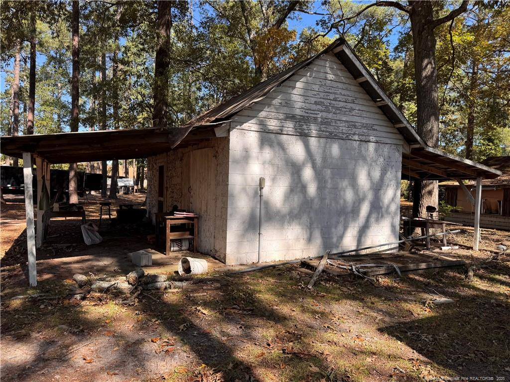 1108 North Fulton Street Raeford, NC 28376 - Photo 11 of 13 Side view of wired shop
