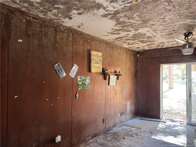 $165,000 | 1108 North Fulton Street, Raeford, NC 28376