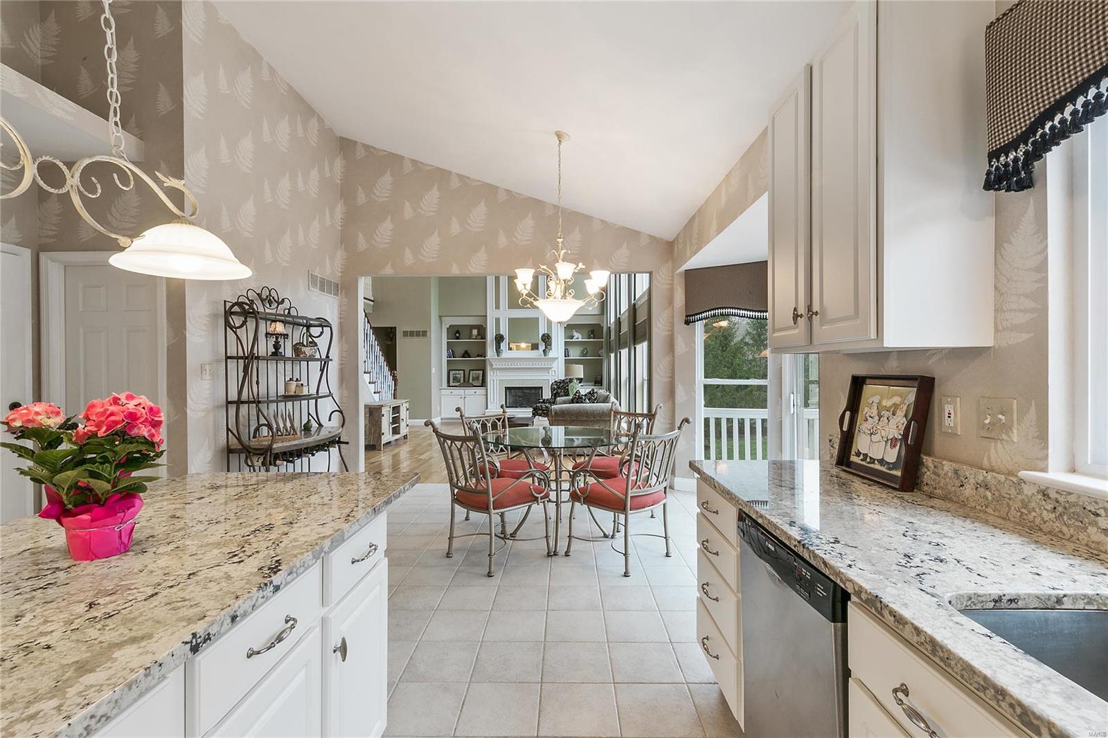 1124 Kiefer Ridge Court Ballwin, MO 63021 - Photo 11 of 45 Gallery Image 11