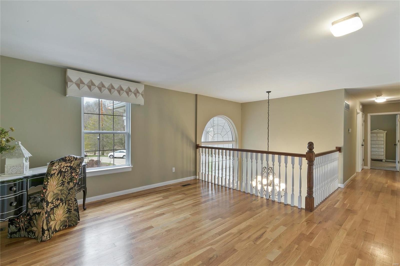 1124 Kiefer Ridge Court Ballwin, MO 63021 - Photo 12 of 45 Gallery Image 12