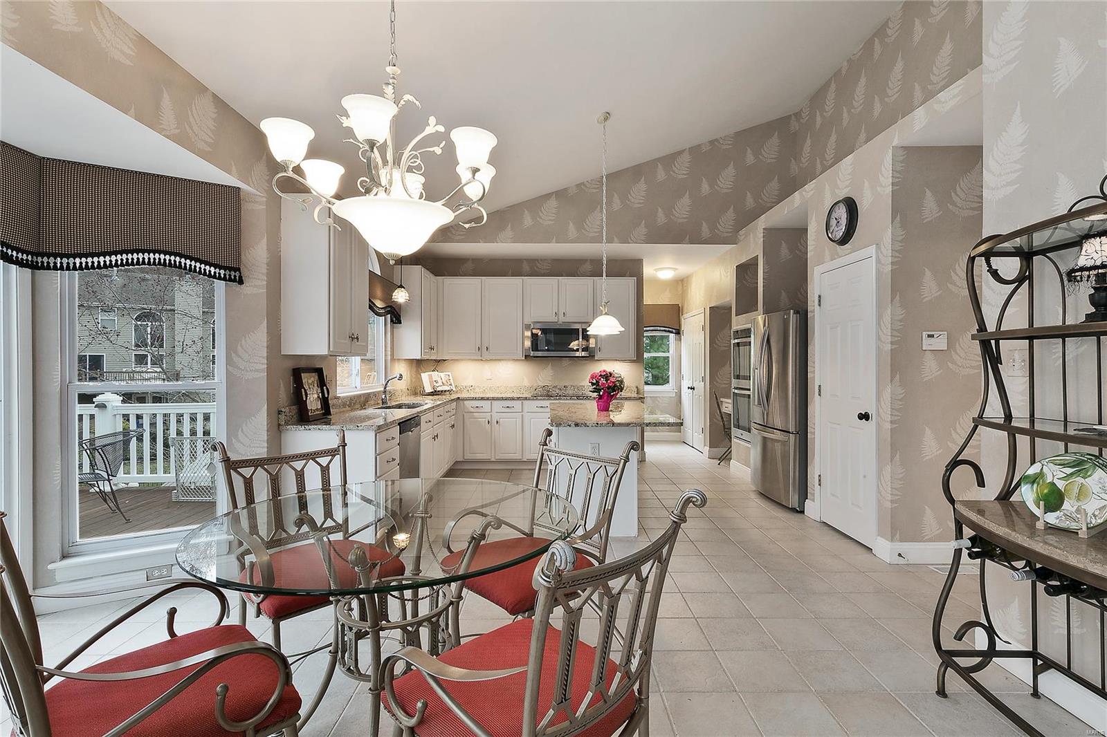 1124 Kiefer Ridge Court Ballwin, MO 63021 - Photo 9 of 45 Gallery Image 9