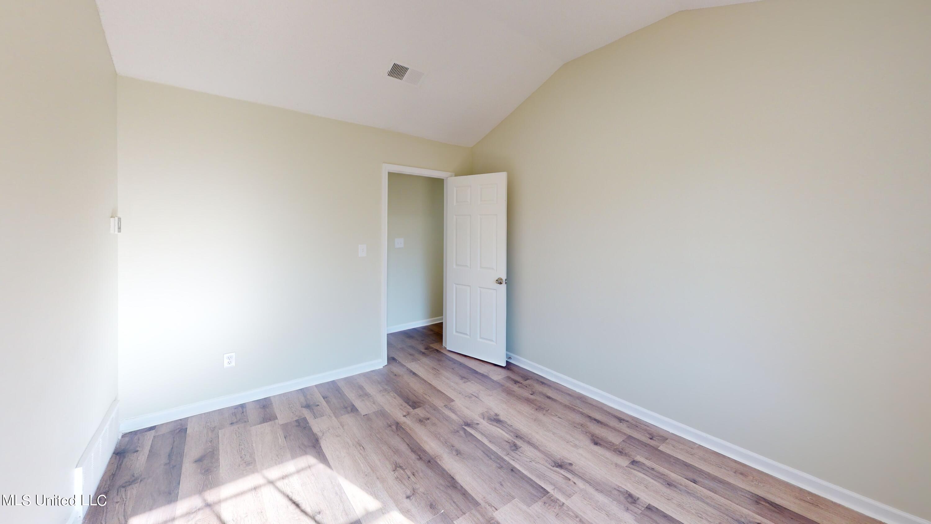 256 Garfield Road Byhalia, MS 38611 - Photo 23 of 33 256-Garfield-Rd-Bedroom(2)