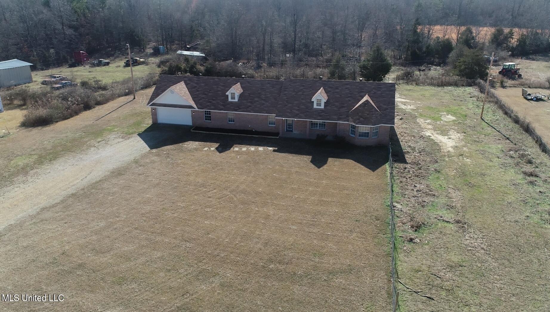 256 Garfield Road Byhalia, MS 38611 - Photo 32 of 33 Drone5