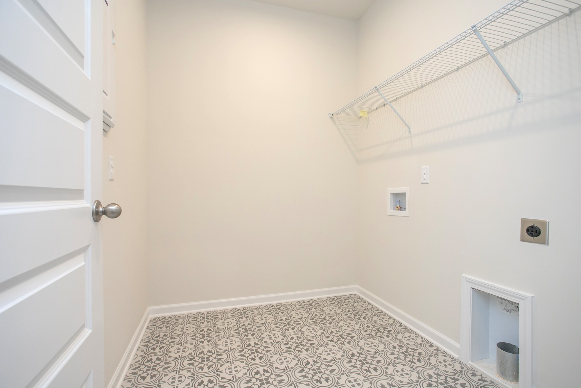 1308 Godwin Road Hermitage, TN 37076 - Photo 43 of 45 a view of small space with empty racks