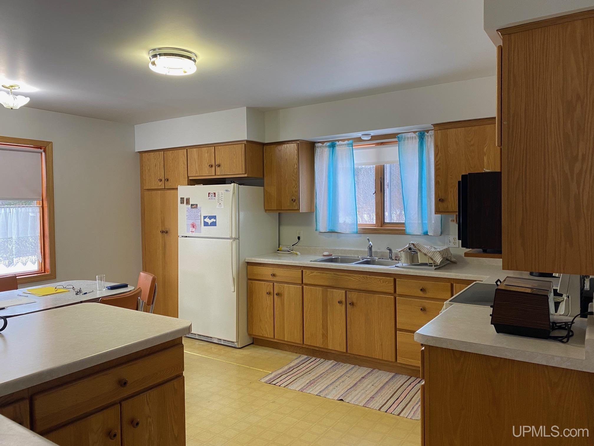 25117 Ridge Street Calumet, MI 49913 - Photo 9 of 13