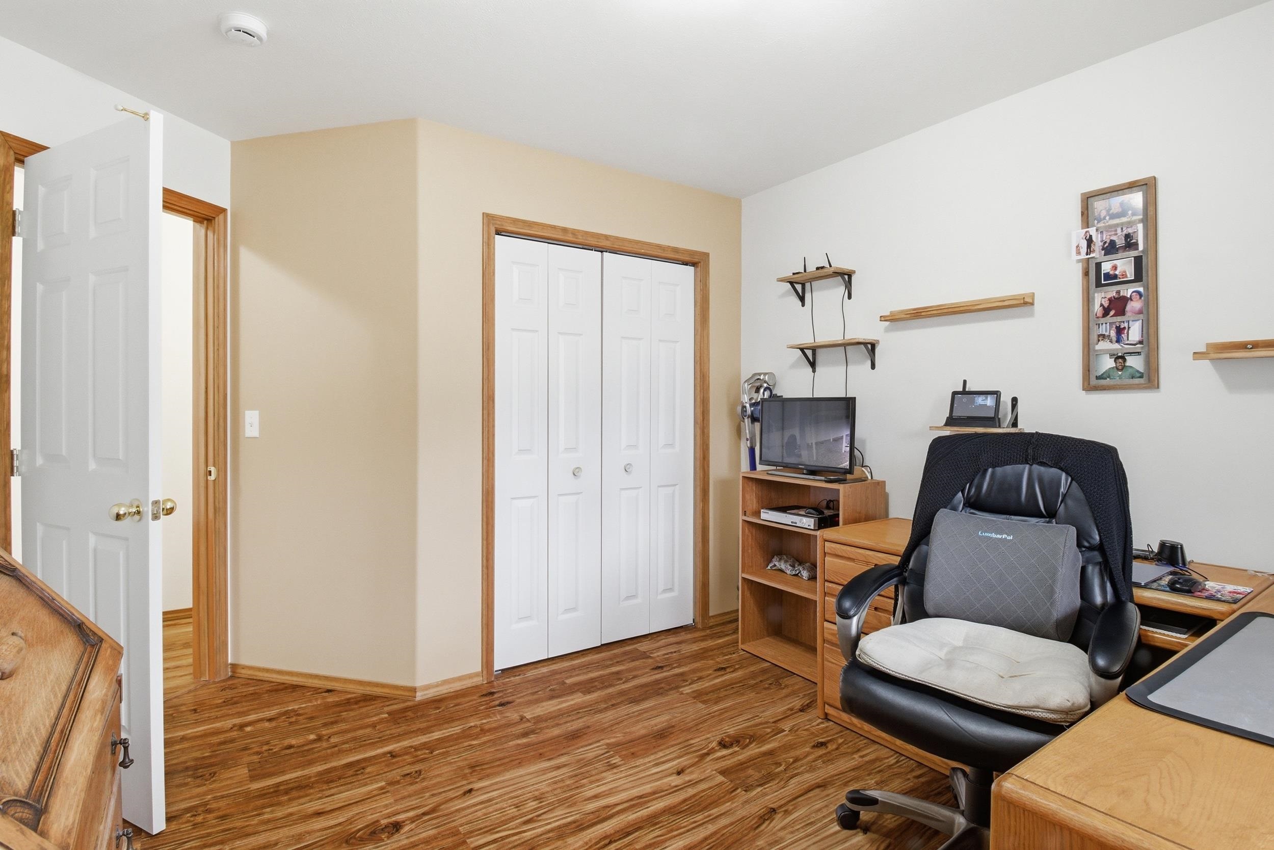 801 East Huron Drive Spokane, WA 99208 - Photo 22 of 50