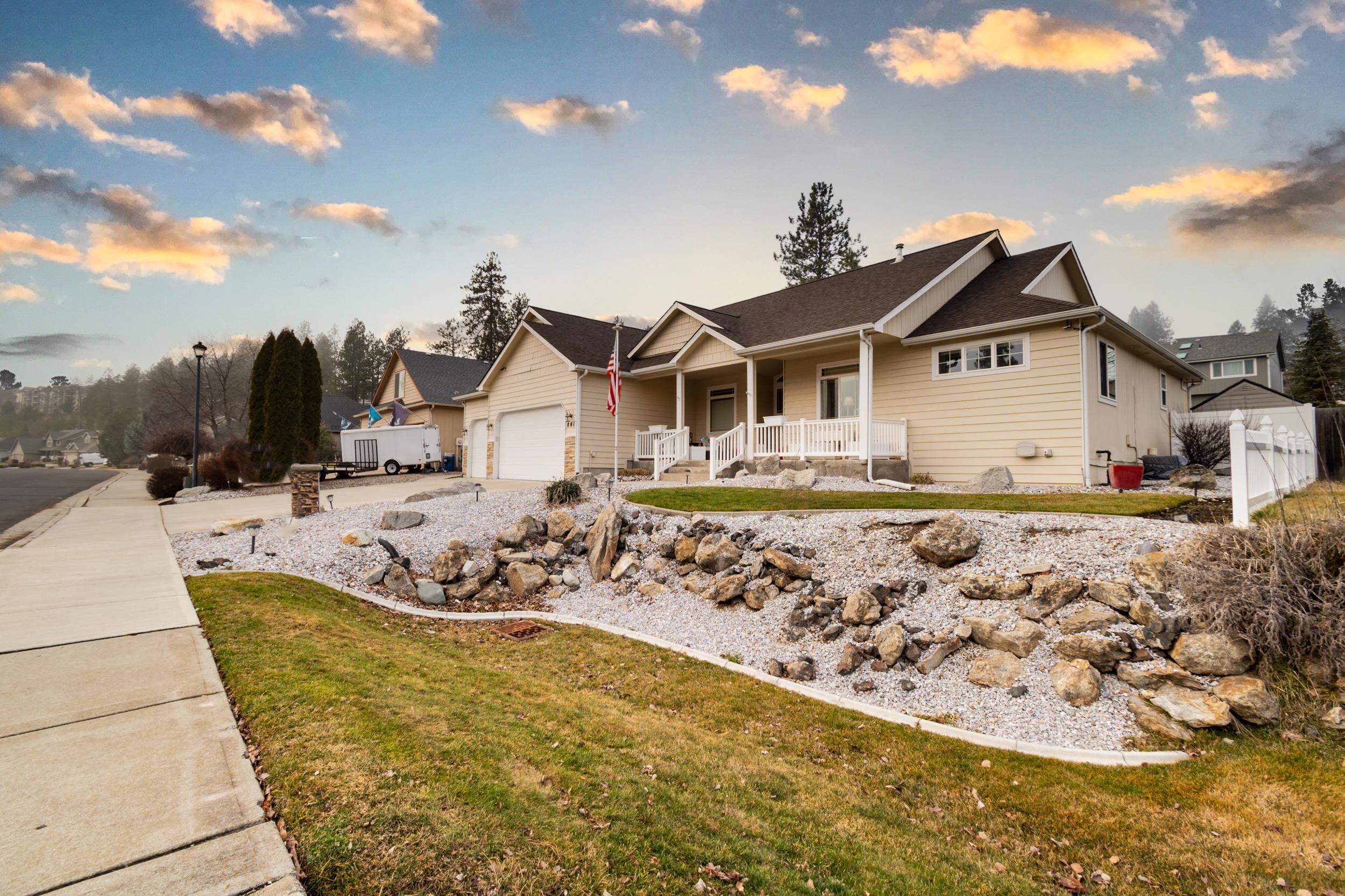 801 East Huron Drive Spokane, WA 99208 - Photo 3 of 50