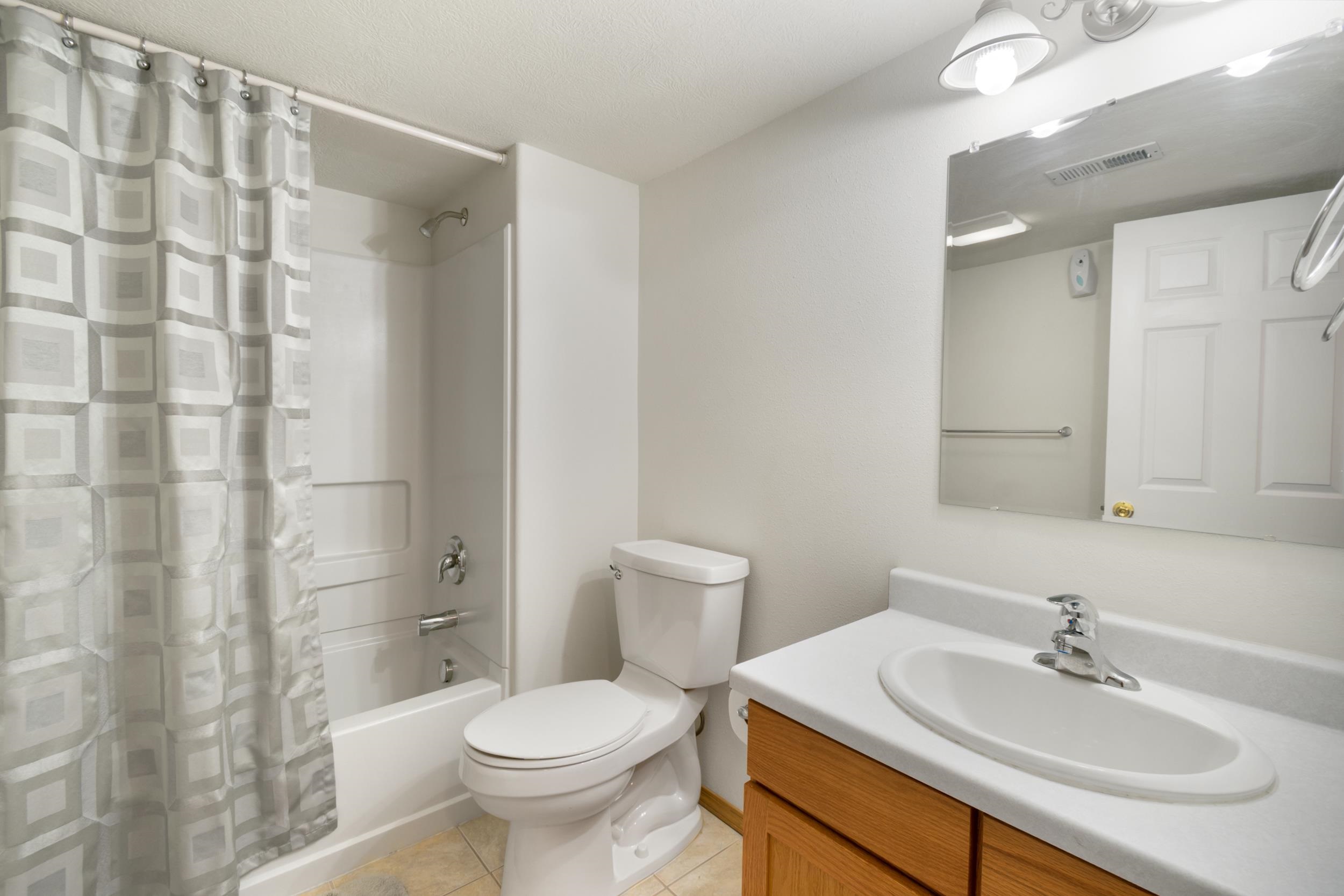 801 East Huron Drive Spokane, WA 99208 - Photo 32 of 50