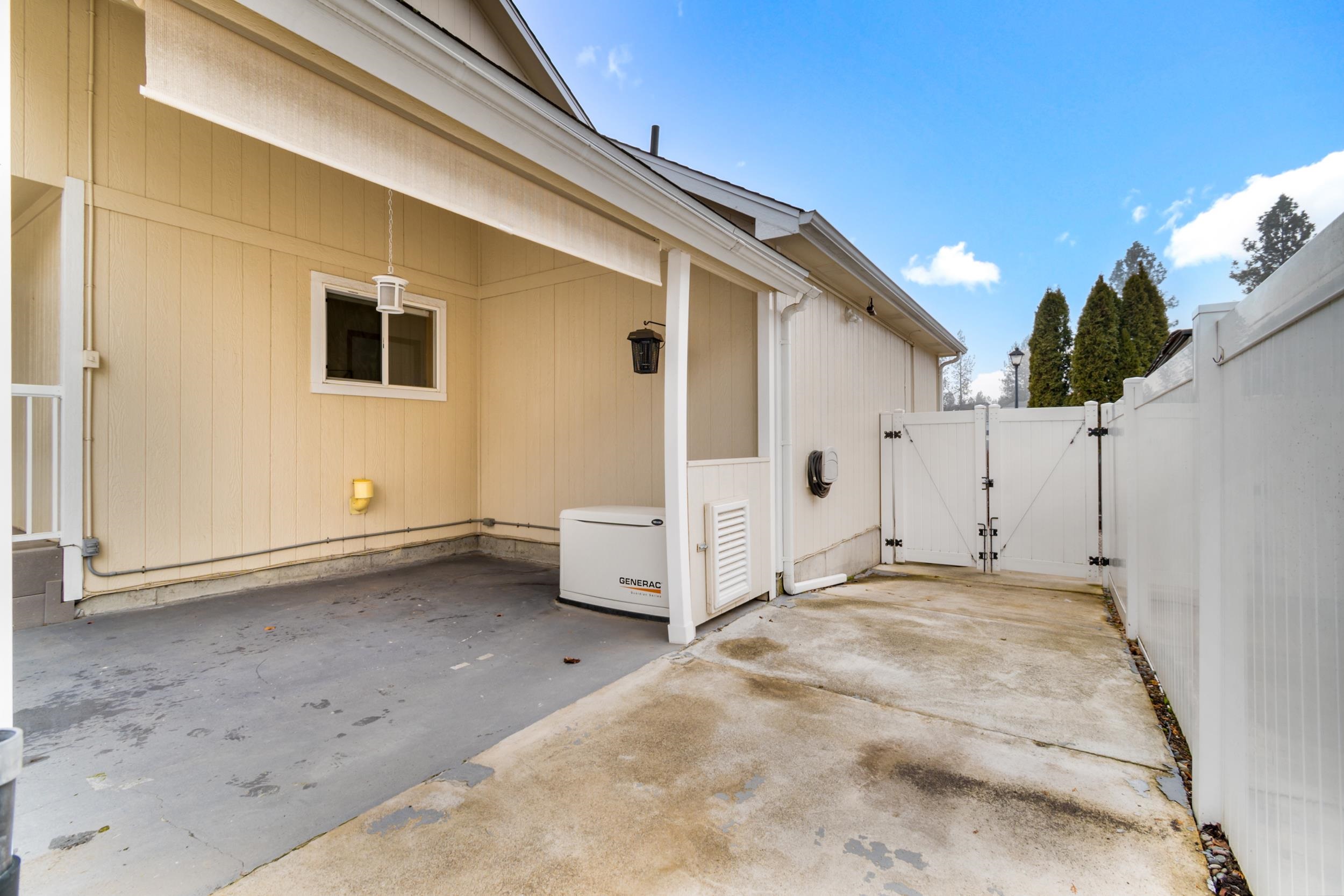 801 East Huron Drive Spokane, WA 99208 - Photo 43 of 50