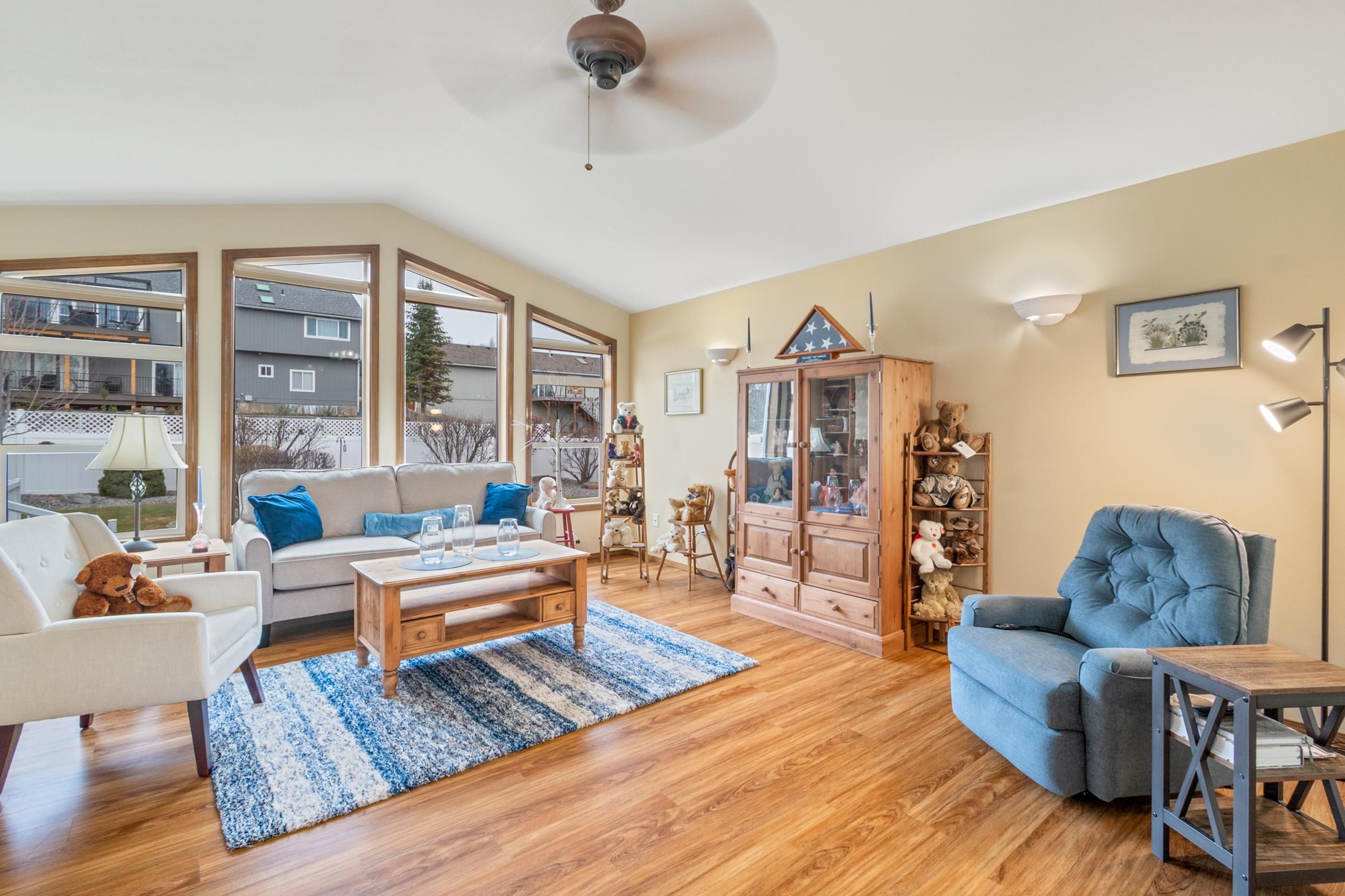 801 East Huron Drive Spokane, WA 99208 - Photo 6 of 50