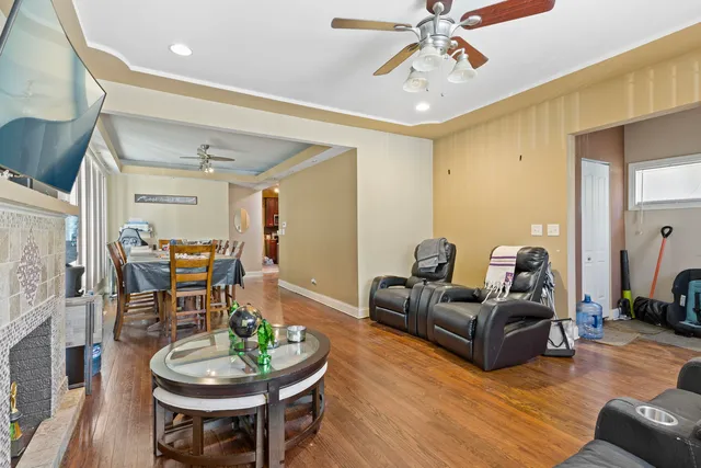 $230,000 | 1727 East 83rd Place, Chicago, IL 60617