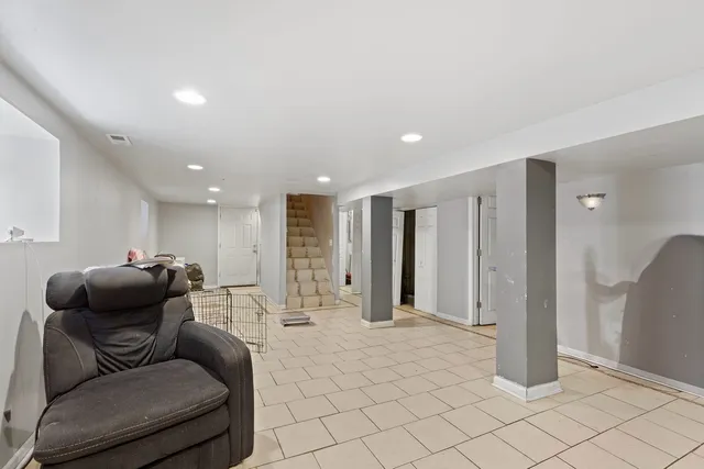 $230,000 | 1727 East 83rd Place, Chicago, IL 60617