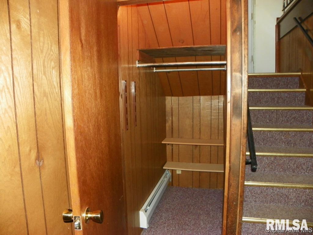 1639 Sandusky Road Jacksonville, IL 62650 - Photo 23 of 24