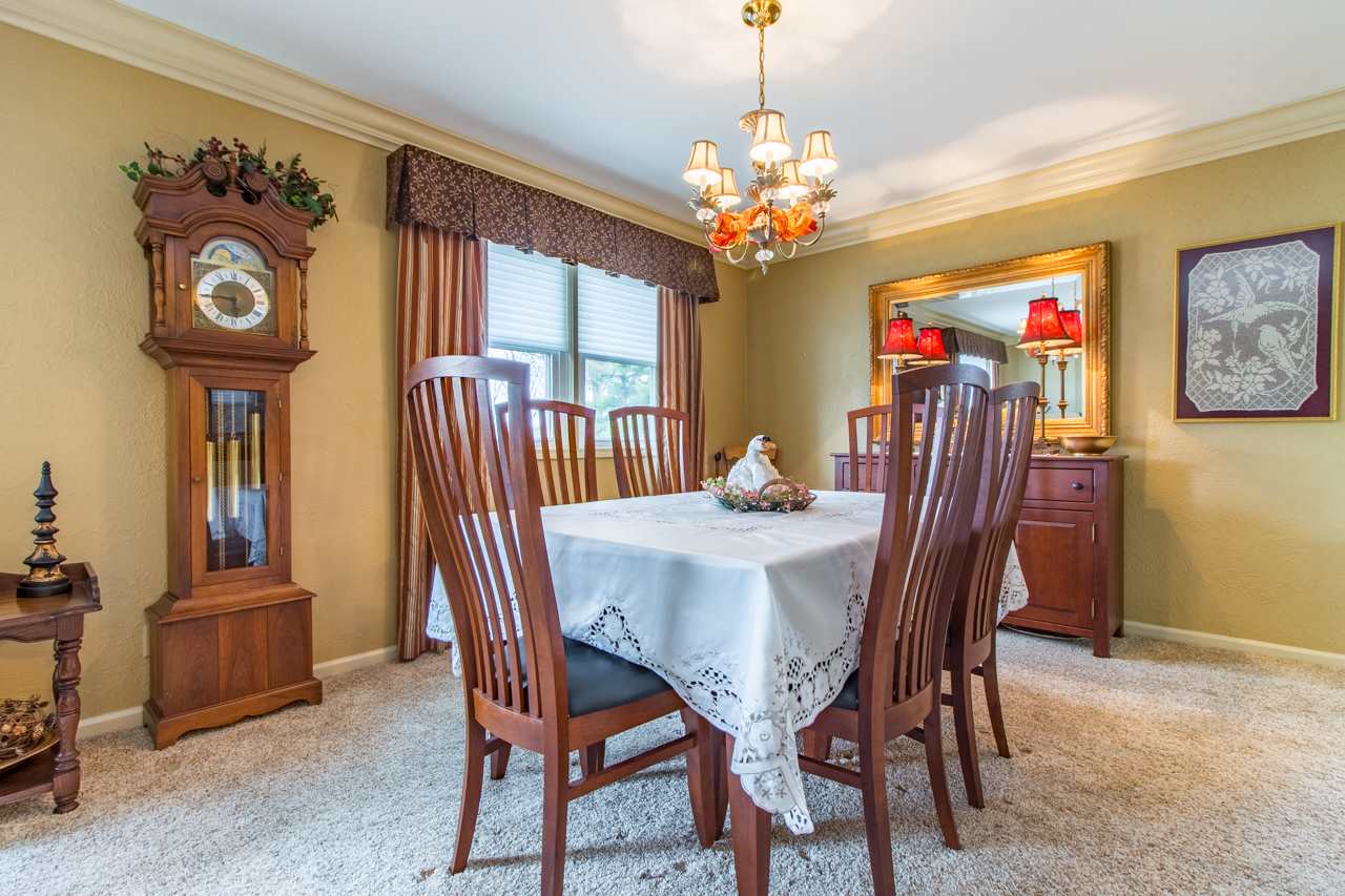305 Pine Ridge Drive Washington, IL 61571 - Photo 13 of 36 Gallery Image 13