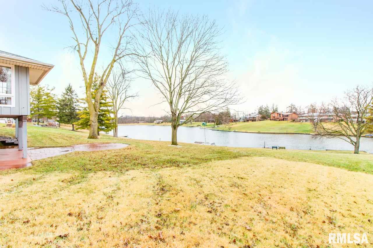 305 Pine Ridge Drive Washington, IL 61571 - Photo 3 of 36 Gallery Image 3